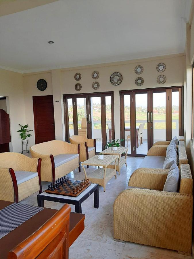 Aparthotel Medewi Manor Airsatang Exterior foto