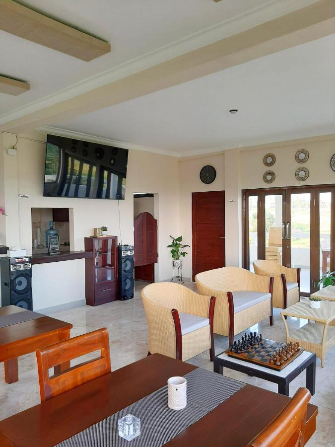 Aparthotel Medewi Manor Airsatang Exterior foto