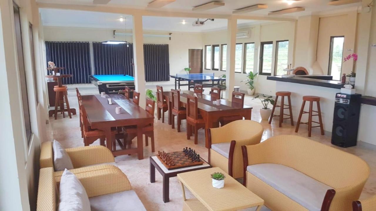 Aparthotel Medewi Manor Airsatang Exterior foto