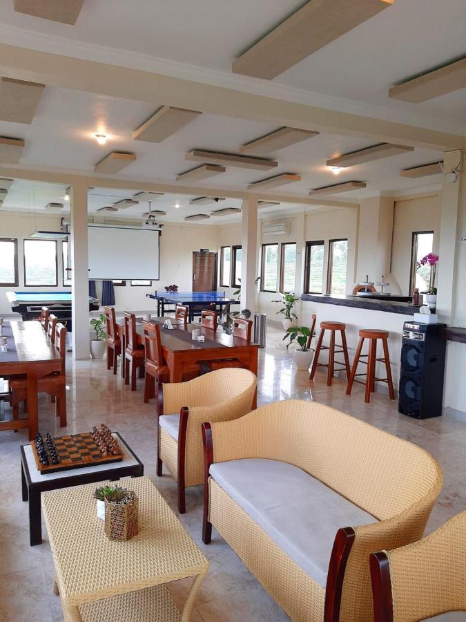Aparthotel Medewi Manor Airsatang Exterior foto